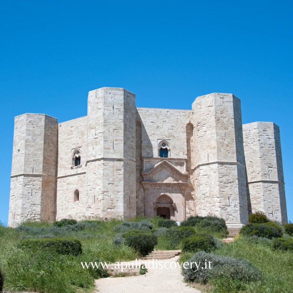 Castel del Monte: The Symbol of Sacred Royal Power Left by Frederick II in Apulia